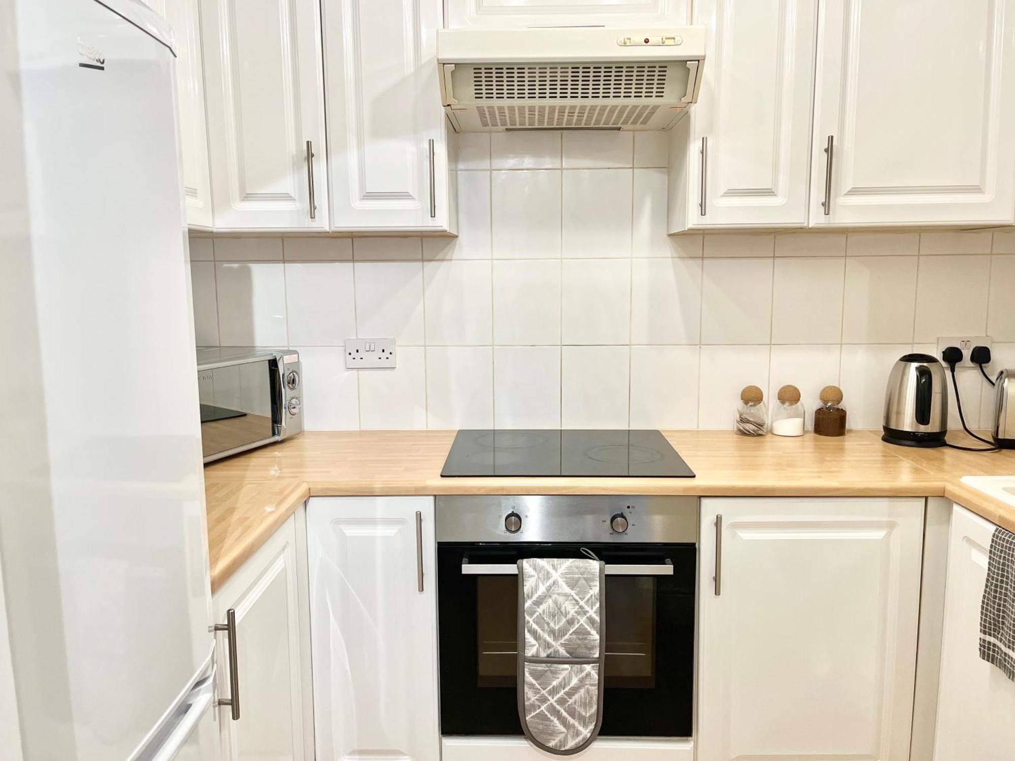 Cosy 1 Bed, Wembley * London