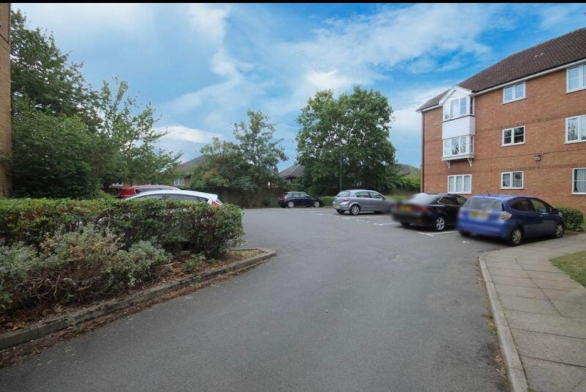 Cosy 1 Bed, Wembley Londres